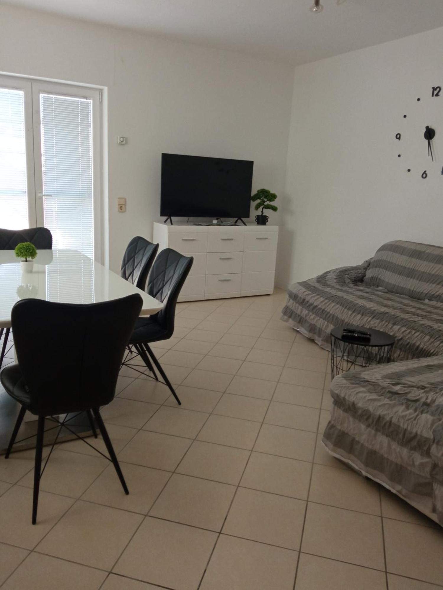 Apartman Carpe Diem Sutomiscica Ngoại thất bức ảnh